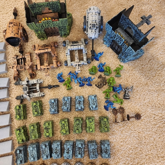 Mega Bloks Lot Building Figures Etc - Picture 4 of 4